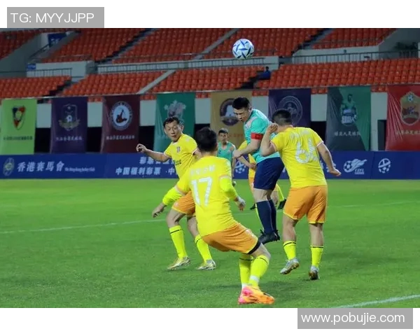 中国足球超级联赛改革与发展现状分析:挑战与机遇并存的未来道路 中国足球超级联赛改革与发展现状分析:挑战与机遇并存的未来道路