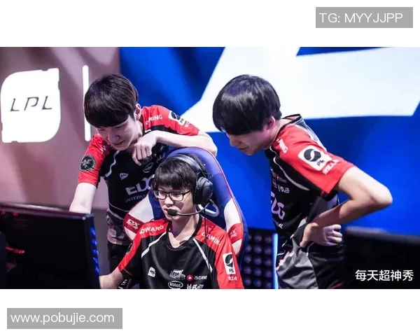 EDG在英雄联盟赛场上的阵地战表现分析与反思